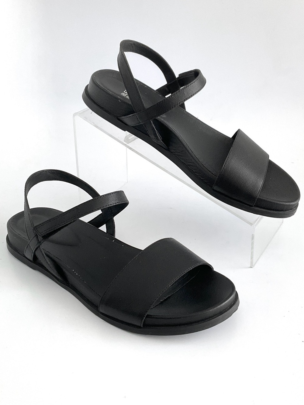 Eileen Fisher Women 8 Black Minimalist Strappy Sandals